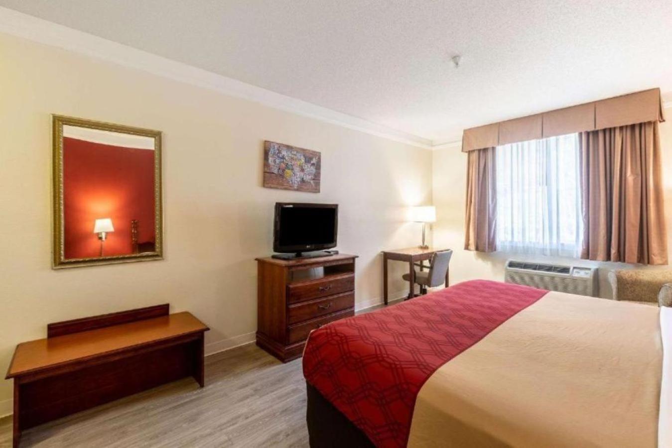 Econo Lodge Inn & Suites Douglasville Buitenkant foto